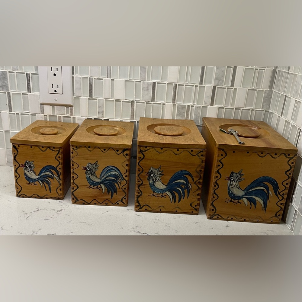 Wooden Rooster Nesting Boxes